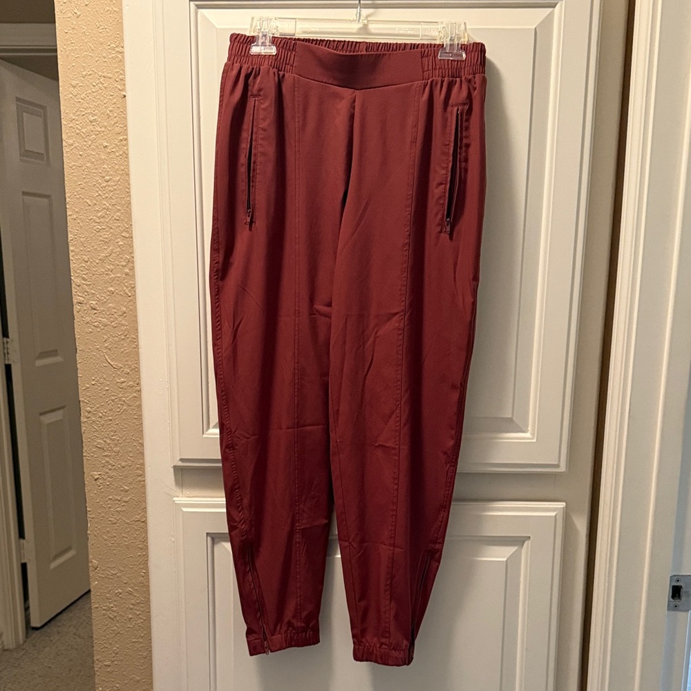 Old Navy Activewear Jogger